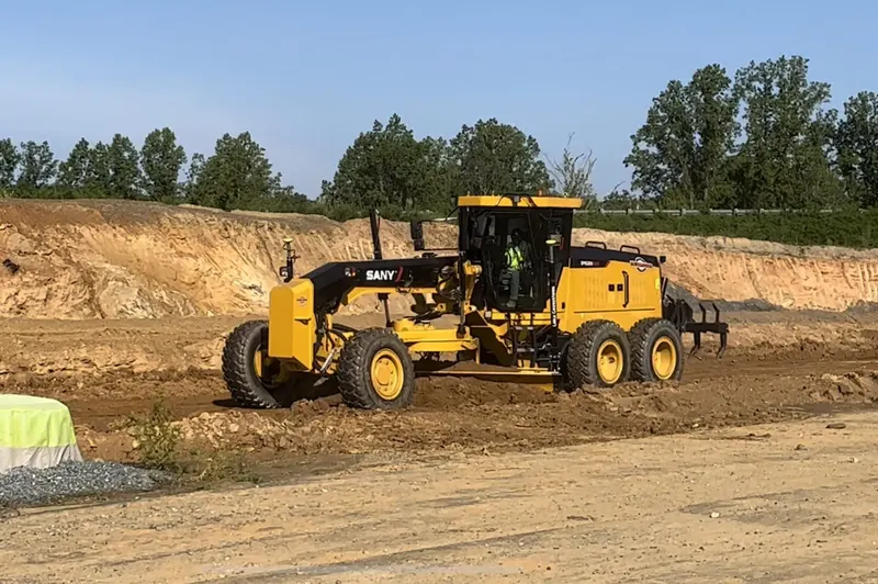 Motor Graders for rent